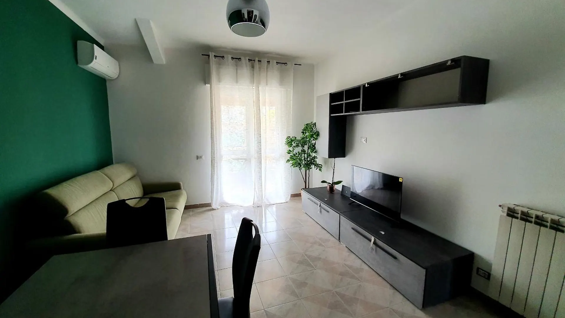 Enea Apartment Rome 0*,